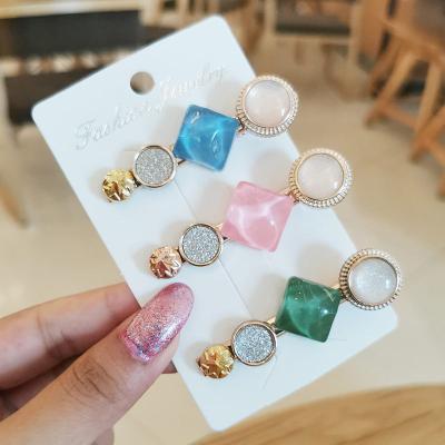 China Fashional Geometric Acrylic Resin Barrettes Accesorios Girls Shape Cute Alloy Hair Clips for sale