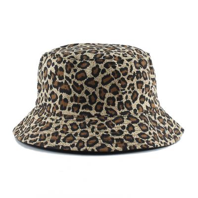 China High Quality Leopard Print Bucket Hat Trendy Animal Pattern Fisherman Hats For Women Packable Reversible Hat for sale