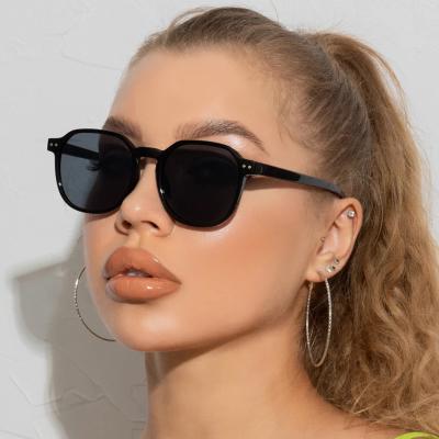 China Fashion Sunglasses Polarized Retro Sun Glasses Round Vintage Sunglasses Men Women Eyewear for sale