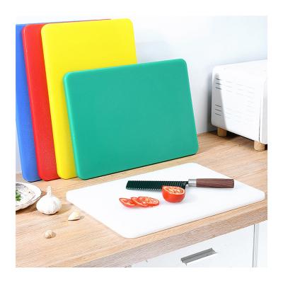 China Kitchen Viable Plastic Cutting Board Food Safety Board Free Sample Cheese Chopper for sale