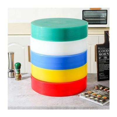 China Sustainable Wholesale Custom Color Hotel Kitchens Use Thick Round Plastic Cutting Boards for sale