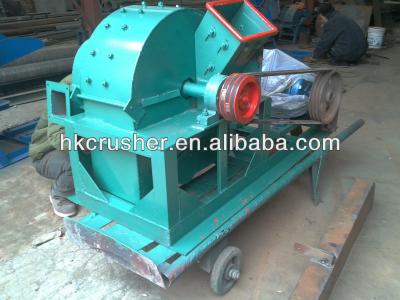 China Crush Different Kinds Of Small Wood Sawdust Machine Electric Wood Crusher Hammer Mill for sale