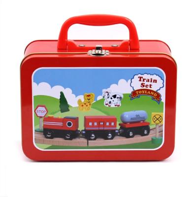 China High Quality Hand Carry Metal Can For Candy Metal / Plastic Handle And Lock Lunch Tin Box For Kids à venda