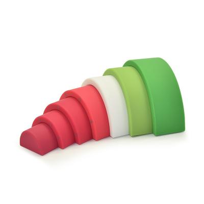 Chine BPA gratuit Enfants en bas âge Enfants empilage en silicone Empilage de jouets Construction éducative pastèque en silicone Blocs arc-en-ciel à vendre