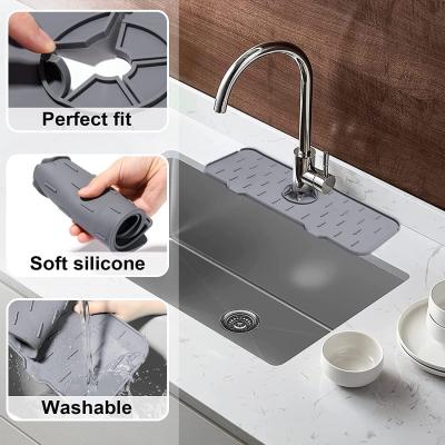 China Waschbecken Entwässerung Pad hinter Wasserhahn Splash Wasserfänger Matte Silikon Wasserhahn Matte für die Küche zu verkaufen