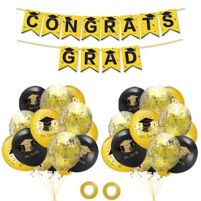 China Eco-Friendly 2021 Graduation Party Supplies And Stocked Graduation Decorations Including Congratulations Graduate Banners Balloons For Graduation for sale