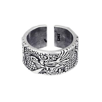 China Vintage Hiphop Style Cool Mystical Animal Silver Men's Chunky Dragon Ring For Men Punk Ring for sale