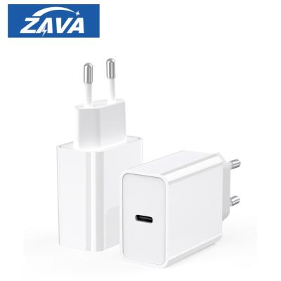 China Fast Speed ​​Charging Type C Wall Mount Travel Usb Charger Smart Mobile Adapter For Iphone 13 X Ipad Max Tablet for sale