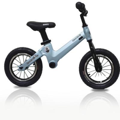 China Outdoor flat land magnesium alloy KIDS balance bike/walker/factory direct cheap balance cycle/OEM for sale