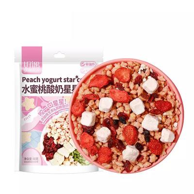 China Natural Bulk Cereal Peach Flavored Oatmeal Yogurt Blocks Fruit Granola Instant Oat Flakes Crispy Cereal For Breakfast 80g for sale