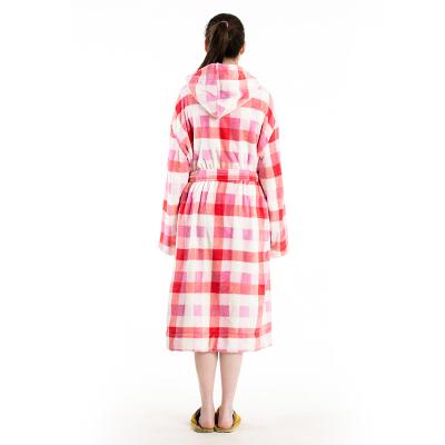 China Breathable Manufacturers Wholesale Customized Women's And Men's Soft Cotton Unisex Bathrobes for sale