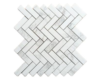 China Modern Italian Bianco Carrara White Marble Herringbone Mosaic Tile For Kitchen Wall Interior Decoration for sale