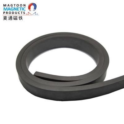 China Car Industrial Environmental Friendly Rubber Stickers High Temperature Resistant Rubber Magnets Magnetic Strip Magnet PVC Glue for sale