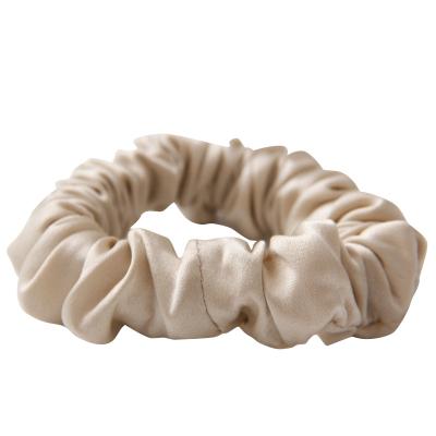 China Factory Fashionable High Quality Hair Scrunchies Ring Elastic Band Pure Satin Silk Hair Ties for sale