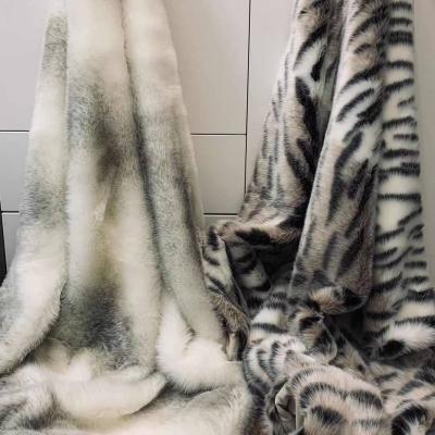 China New Softness Pattern Tiger Jacquard Faux Fur Throw Blanket for sale