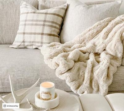 China Popular High Quality Ruched Faux Fur Throw Blanket for sale