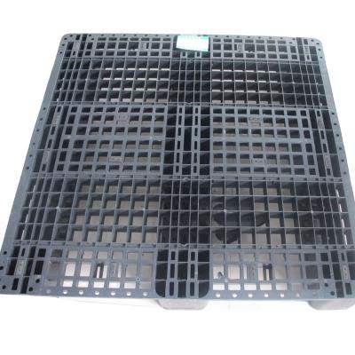 China Logistics 1100*1100*155mm Three Runners Plastic Pallet Storage Use Manufacturer Within 8 Steel Tube for sale