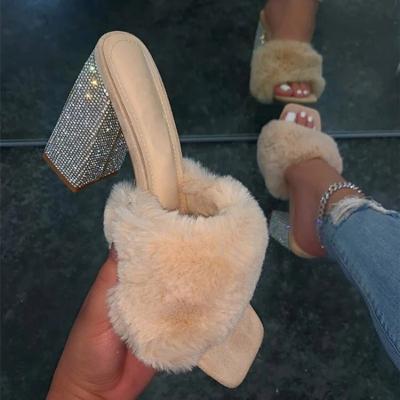 China Luxury Fashion Trend Chunky Heel Fluffy Fur Sandals Women Slippers For Girls Fashion High Heel Women Slipper for sale