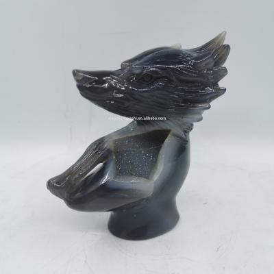 China China High Quality Natural Hand Carved Agate Crystal Wolf Head Agate Geode For Stunning Home Decoration for sale