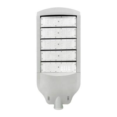 China ROAD LED Street Light Bulb Fixtures 130lm 100w 150w 200w 240w Led Street Lights For Roads for sale