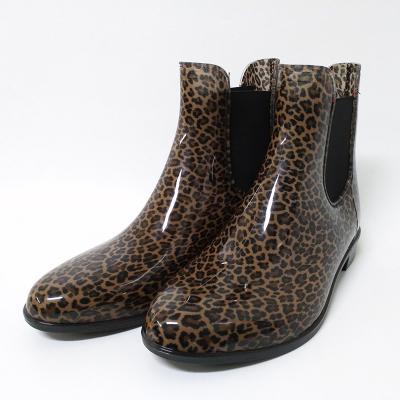 China Leopard Print Ankle Garden PVC Lightweight Rain Boots For Women for sale