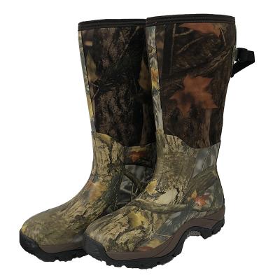 China Camouflage Waterproof Neoprene Boots for sale