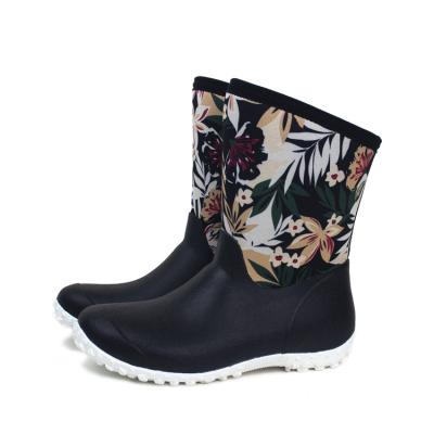 China Neoprene Garden Boots High Quality Mid Rise Cushioning For Women For Rainy Weather for sale