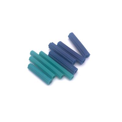 China Plastic Green Wall Screw Expanding Plastic Screw Wall Socket For Fixed for sale