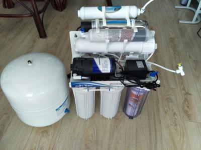 Chine Système de filtration de RO de l'étape 75GPD de Jaco Fitting 6 avec UV à vendre