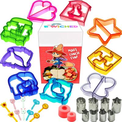 China 29Pack Disposable Crust Bread Cutter Set Sandwich Cutters For Kids Squeeze Sealer for sale