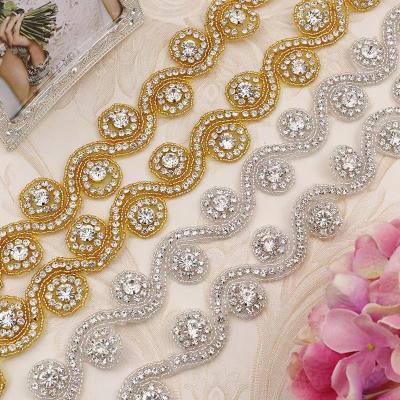 China Garment Accessary Iron On Crystal Pearl Bridal Rhinestone Applique By The Yard Bridal Crystal Applique for sale