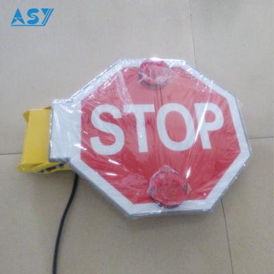 China Roadway Safety Signal Alarming Electric Slow Arm Amust Sign For School Bus for sale