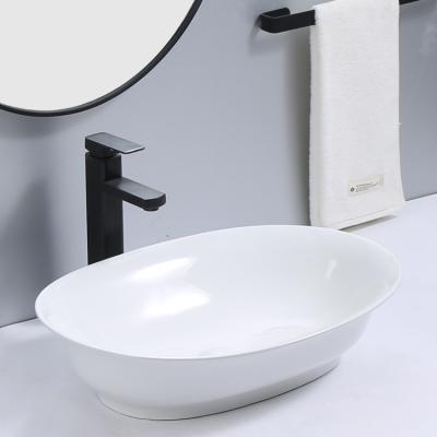 China New Modern Designer CE CUPC Wash Basin Bathroom Sink Art Ceramic Sink Shampoo Basin For Hair Salon Equipment for sale