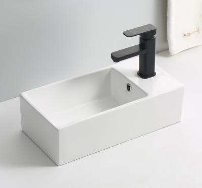 China Art Countertop Basin Bathroom Modern Atmosphere Modern Traditional Farmhouse Sink 9071CUPC Single High End Sink for sale