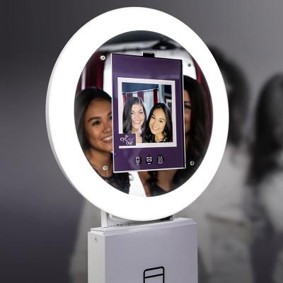 China Portable Event/Party/Conference/Festival LED Ringlight Social Media Photo Floor Photo Booth Kiosk Station for 9.7-12.9