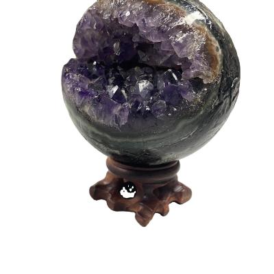 China Wholesale High Quality Europe Crystal Geode Mix Size Amethyst Crystal Sphere LC081806 for sale