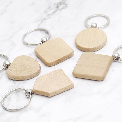 China Europe Engraved Wood Key Chain Personalized Customized Heart Wood Key Chain for sale