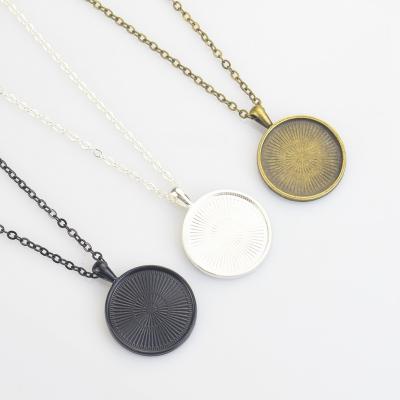 China DIY Necklace For Resin Sublimation Blank Necklace 25mm 35mm 40mm Circle DIY Pendant Kits BLACK SILVER BRONZE Metal Base Necklace For Resin Gem Crystal for sale