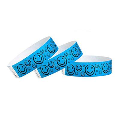 China Promotion MOQ1000pcs Smiley Face 3/4