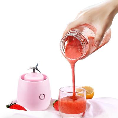 China Portable filling/easy to clean/environmental protection/mixer best-selling portable juicer mini safety juicer blender for sale