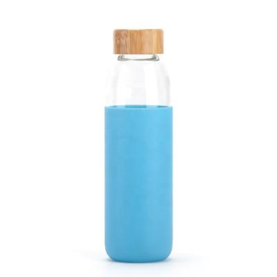 China New Fashion High Viable Unbreakable Glass Clear Borosilicate Water Bottle Design With Outer Silicone Sleeve Drinking Coffee for sale