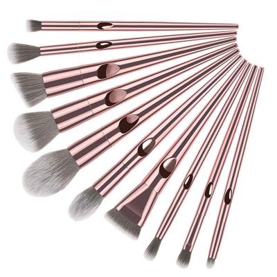 China Angular Blush 10pcs Thumb Powder Makeup Brush Set Excellent Texture Cosmetic Brush Kit Selected Customize Private Label Brush for sale