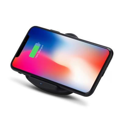 China New Design Fast Wireless Charger for Samsung/iPhone/Huawei for sale