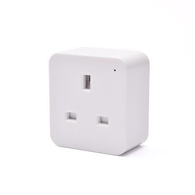 China Remote Control UK standard smart home wifi power WiFi socket wall outlet with timer for sale