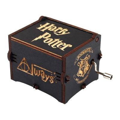 China Harry Wooden Potter Wooden Hand Held Generator Operating Hedwigs Theme Hand Crank Music Box for sale