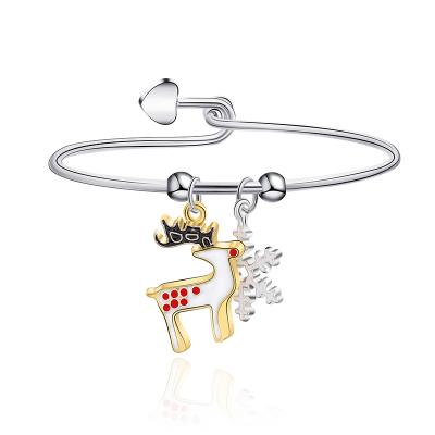 China 2020 New Design Cute Enamel Christmas Deer Snowflake Charm Bracelet Bangle Charm Bracelets For Ladies for sale