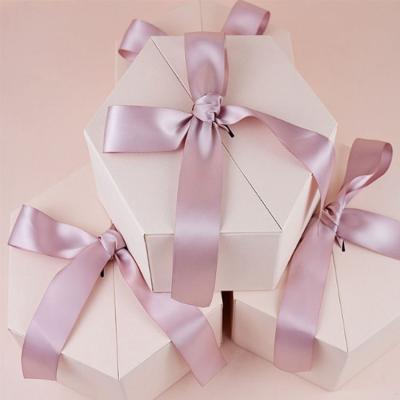 China Recycled Materials Hexagon Gift Box With Exquisite Korean Hand Gift Box Version Party Decoration for sale