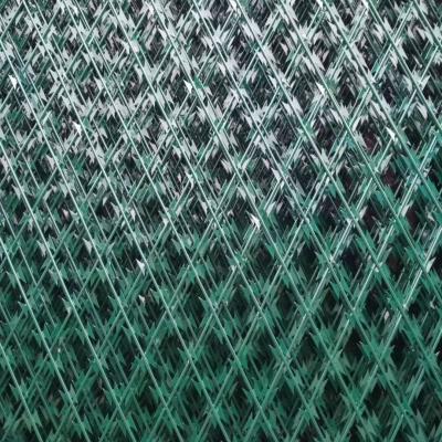 China AISI304 DIN1.4301 Razor Mesh Fencing For Maximum Durability for sale