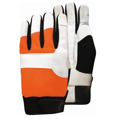 China Guantes de la seguridad de la motosierra de EN388 4142X EN420 24m/S con la CLASE cortada 2 de la protección en venta