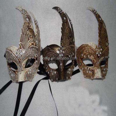 China Plastic / Lace Costume Half-masks Lace Private Club Party Costume Halloween Mask Costume With Diamond for sale